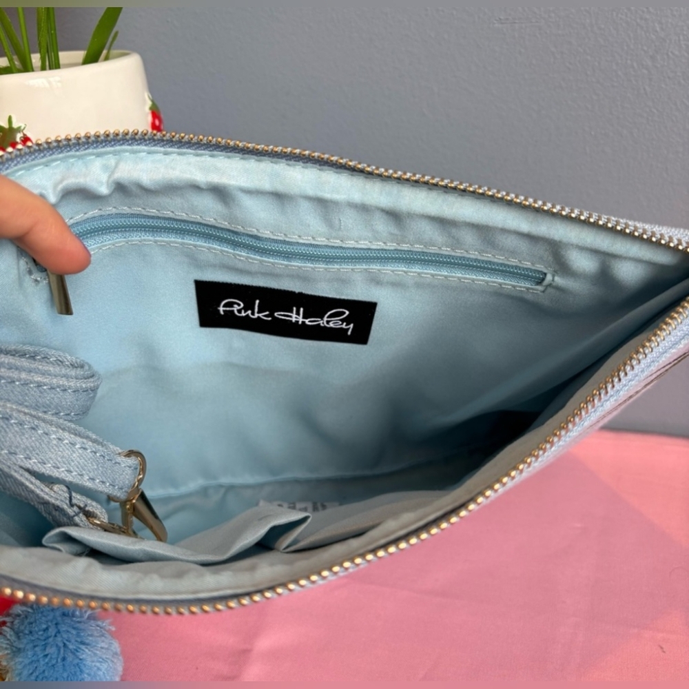 NEW Denim Embroidered Clutch with Tassels & Toucan - Picture 4 of 4